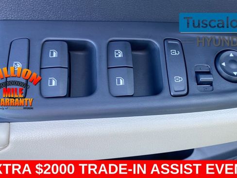 New 2026 Hyundai Venue SEL image 13