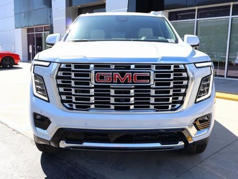 New 2026 GMC Yukon XL Denali image 2