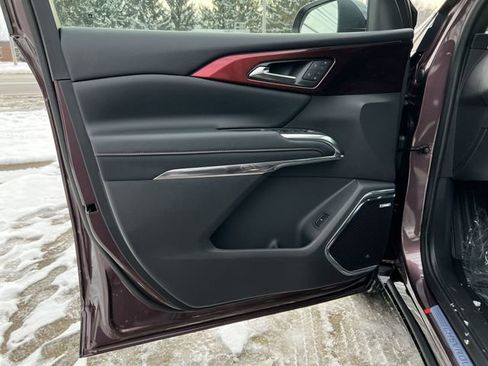 New 2026 Chevrolet Traverse RS w/ LPO, Floor Liner Package image 23