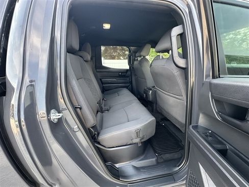 Used 2024 Toyota Tacoma SR5 AWD/4WD image 8