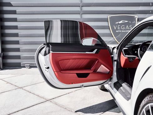 Used 2021 Porsche 911 Turbo S image 25