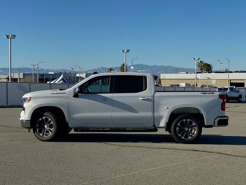 New 2026 Chevrolet Silverado 1500 LT image 8