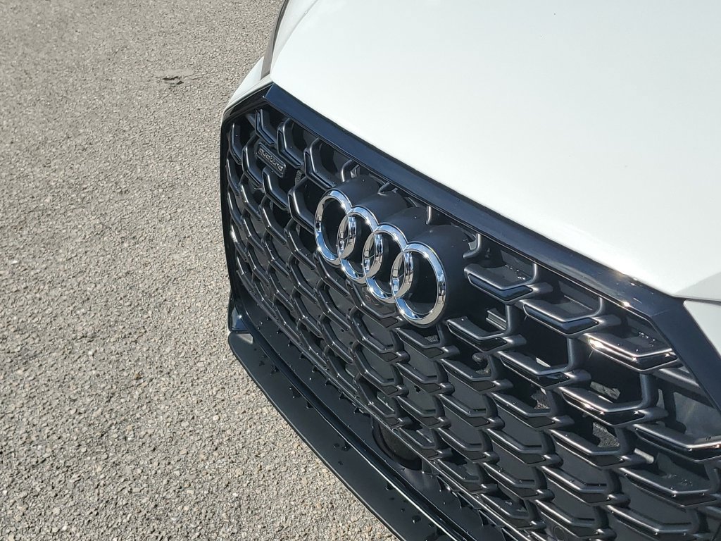 Certified 2024 Audi A8 L 3.0T AWD/4WD image 11