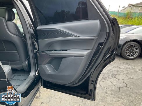Used 2024 Cadillac Lyriq Sport RWD image 58