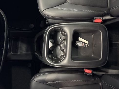 New 2026 Chrysler Pacifica Select w/ S Appearance Package image 29