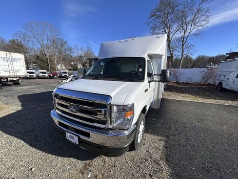 New 2026 Ford E-350 and Econoline 350 Super Duty w/ Power Equipment Group image 3