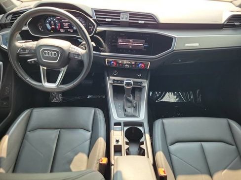 Used 2024 Audi Q3 2.0T Premium AWD/4WD image 2