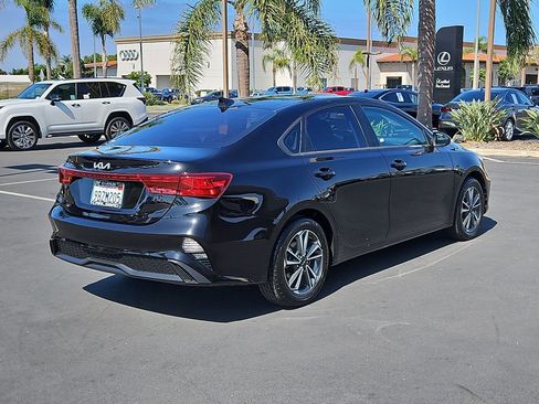 Used 2022 Kia Forte LXS image 6