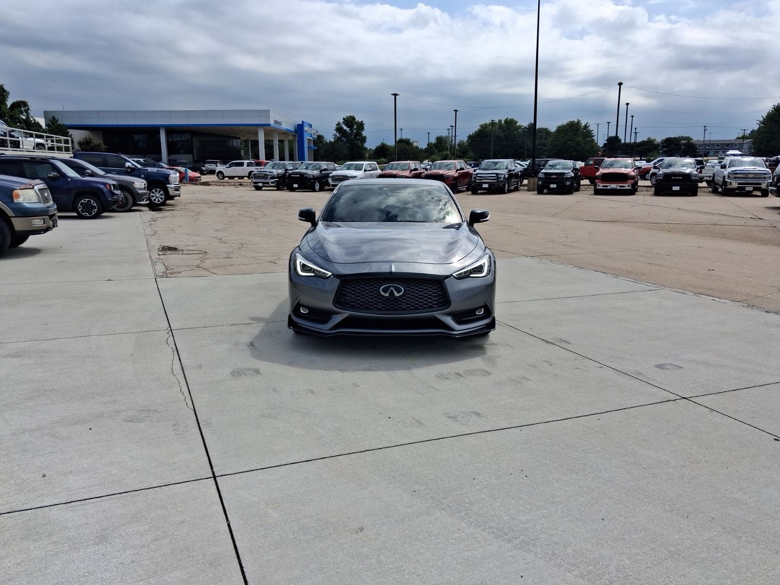 Used 2019 INFINITI Q60 Red Sport 400 w/ Cargo Package AWD/4WD image 8
