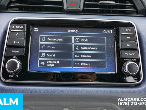 Used 2024 Nissan Versa SV FWD image 34