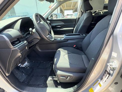 Used 2026 Toyota Grand Highlander FWD image 22