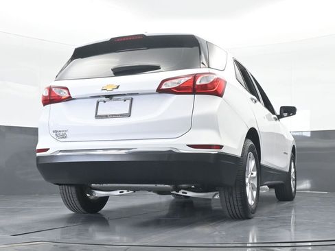 Used 2018 Chevrolet Equinox LS image 55