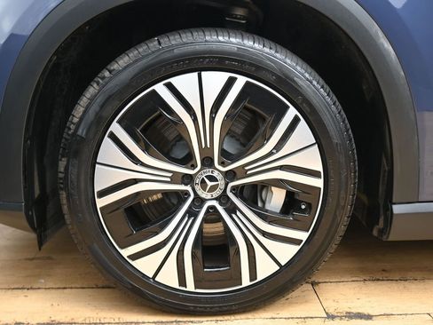 Used 2023 Mercedes-Benz EQE 350+ 4MATIC SUV w/ Exclusive Trim Package image 14