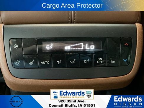 Used 2022 Nissan Pathfinder Platinum w/ Cargo Package AWD/4WD image 20