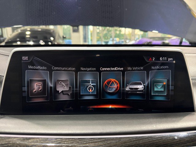 Used 2016 BMW 750i xDrive AWD/4WD image 27