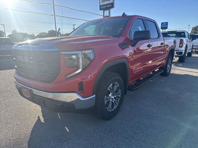 New 2026 GMC Sierra 1500 Pro w/ Pro Value Package