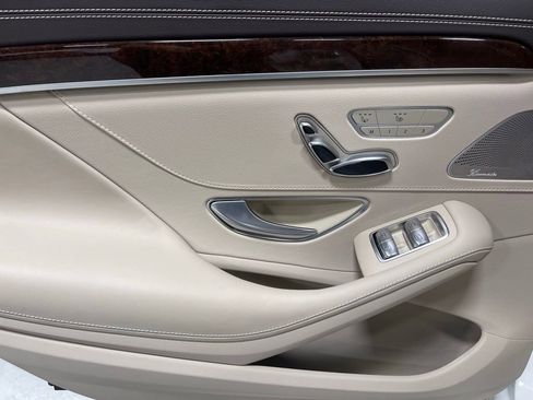 Certified 2019 Mercedes-Benz S 560 4MATIC Sedan image 24