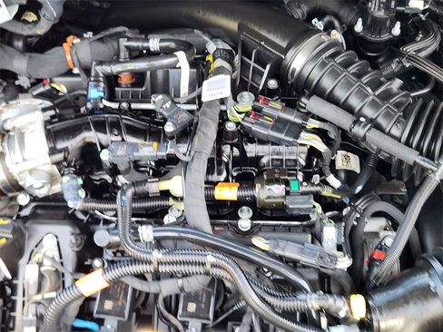 Used 2021 Ford Edge ST w/ Equipment Group 401A image 16