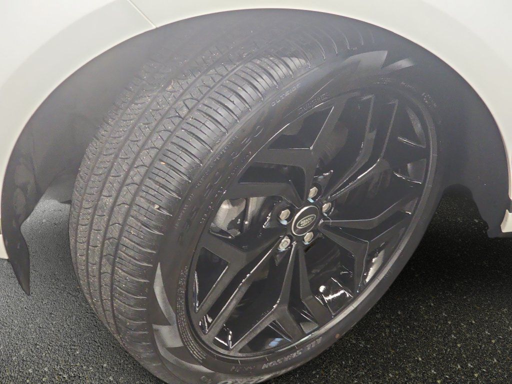 Certified 2023 Land Rover Range Rover Evoque SE AWD/4WD image 34