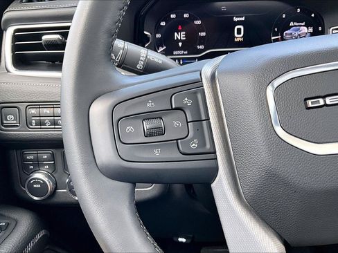 Used 2023 GMC Yukon XL Denali w/ LPO, Floor Liner Package AWD/4WD image 19