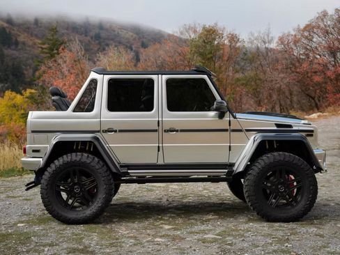 Used 2017 Mercedes-Benz G 550 Squared image 31