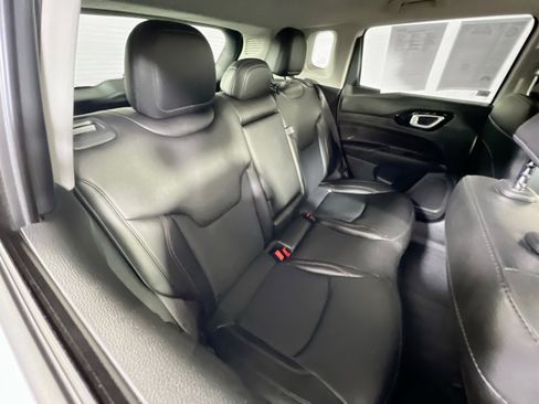 Used 2022 Jeep Compass Trailhawk w/ Trailhawk Convenience Group image 24