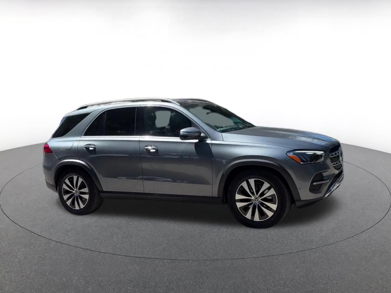 Used 2026 Mercedes-Benz GLE 350 4MATIC image 2