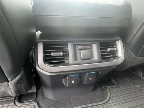 Used 2024 Ford F150 Platinum w/ Equipment Group 702A High image 13