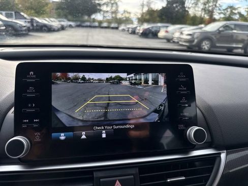 Used 2022 Honda Accord Sport image 22