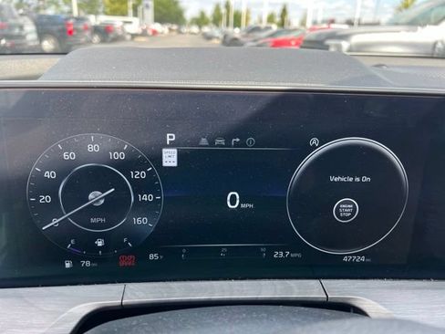 Certified 2024 Kia Telluride SX Prestige X-Line AWD/4WD image 12