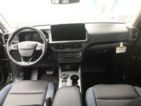 New 2025 Ford Bronco Sport Outer Banks image 16