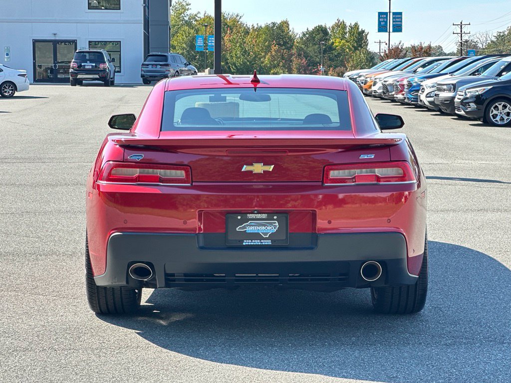 Used 2014 Chevrolet Camaro SS w/ RS Package RWD image 6