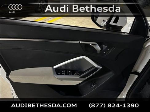 Used 2020 Audi Q3 2.0T Premium Plus image 14