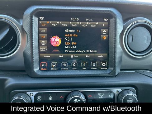 Used 2023 Jeep Wrangler Unlimited w/ Sun & Screen Package AWD/4WD image 18