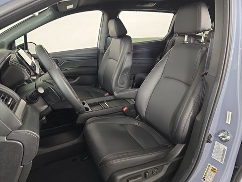 Certified 2024 Honda Odyssey Sport image 21