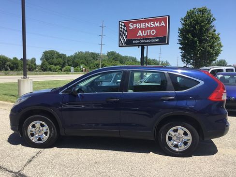 Used 2015 Honda CR-V LX image 10