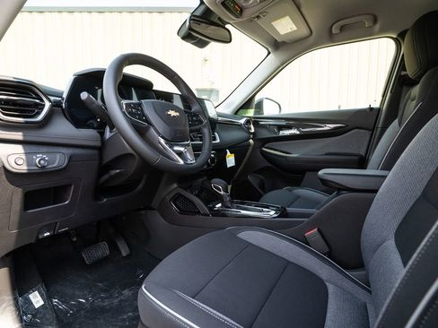 New 2026 Chevrolet TrailBlazer LT w/ Convenience Package image 13