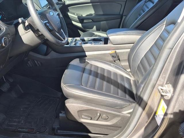 Used 2024 Ford Edge SEL w/ Convenience Package AWD/4WD image 16