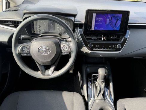 Certified 2023 Toyota Corolla LE FWD image 10