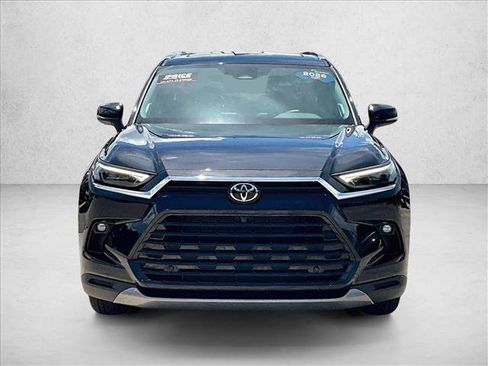 Used 2026 Toyota Grand Highlander FWD image 3