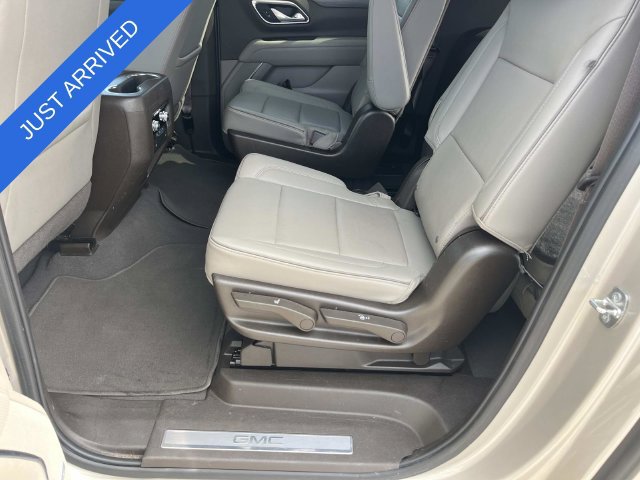 Used 2023 GMC Yukon XL SLT RWD image 19