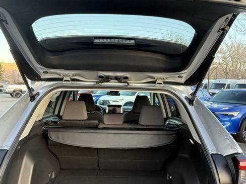 Used 2025 Toyota RAV4 XLE image 20