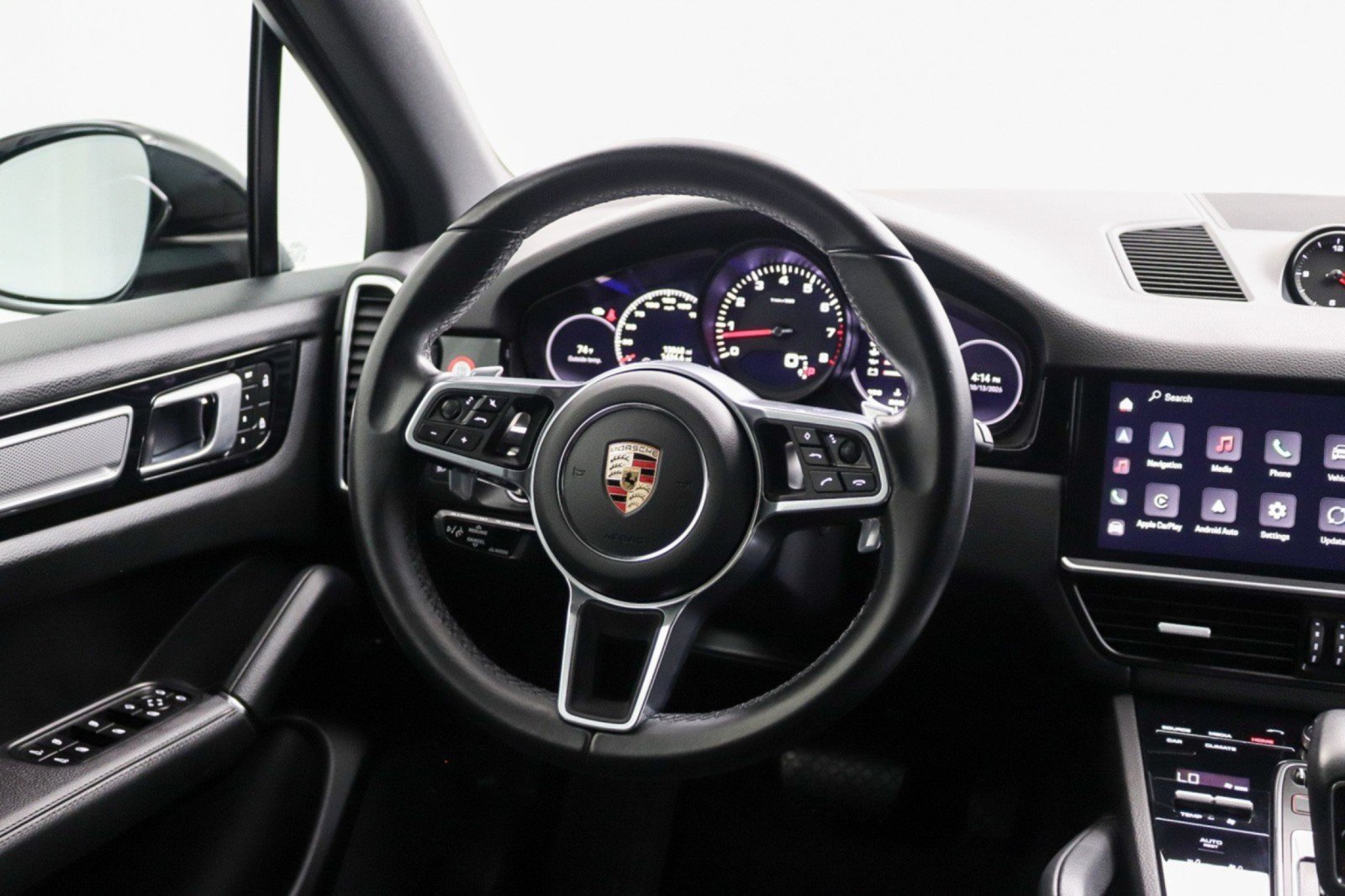 Used 2022 Porsche Cayenne Platinum Edition AWD/4WD image 19