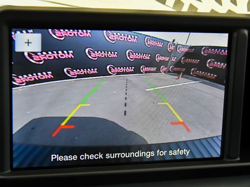 Used 2024 Ford Maverick XL image 17