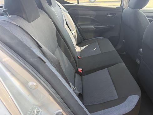 Used 2025 Nissan Versa SV FWD image 22