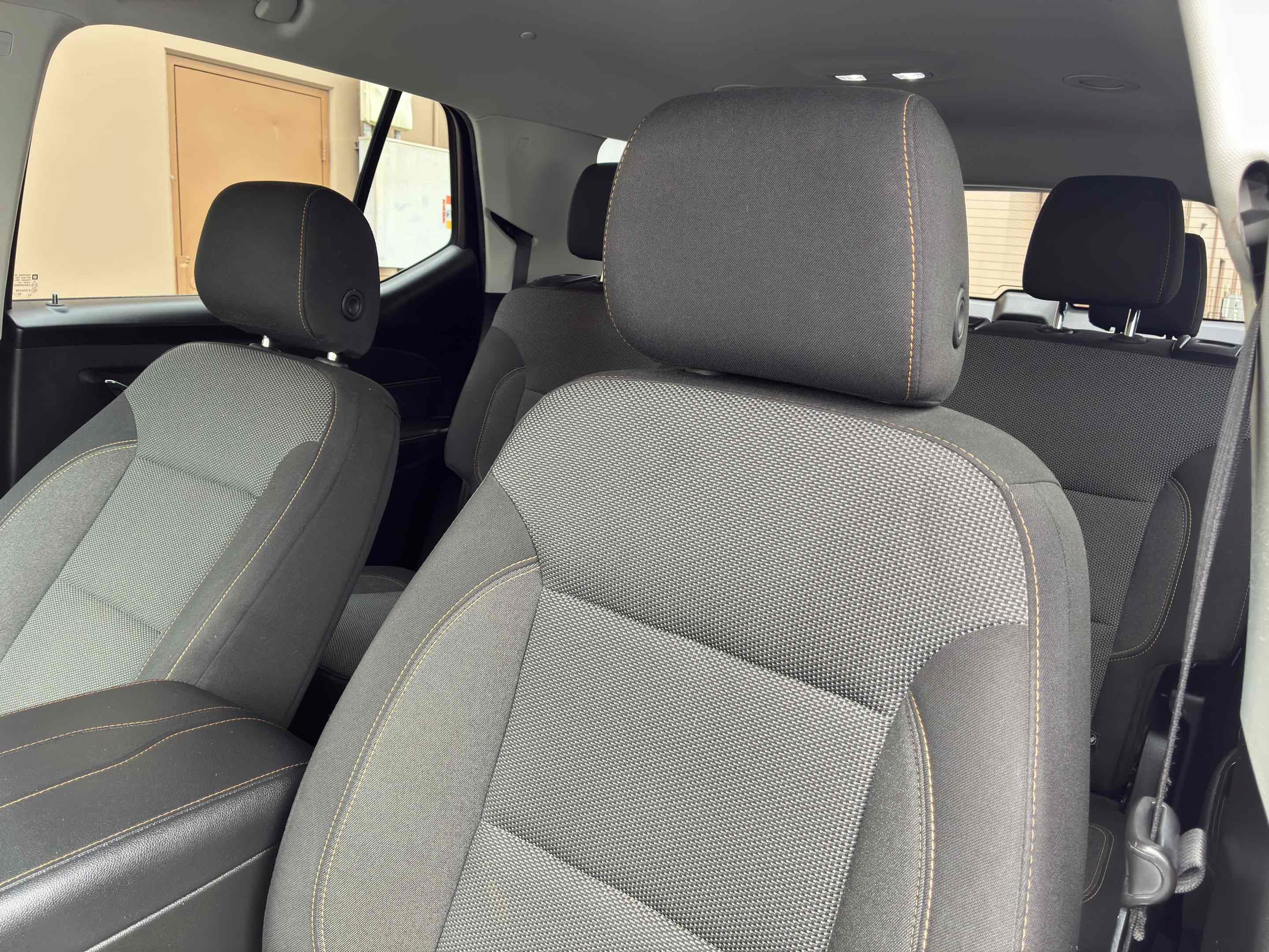 Used 2020 Chevrolet Traverse LS FWD image 36