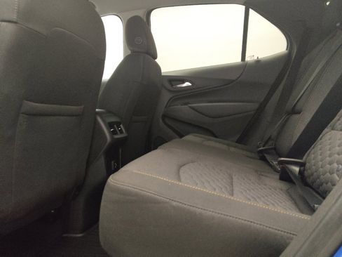 Used 2019 Chevrolet Equinox LT FWD image 18
