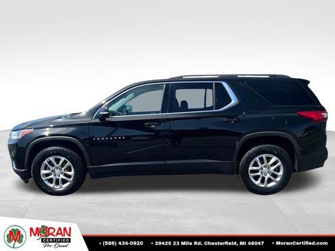 Used 2020 Chevrolet Traverse LT FWD image 2