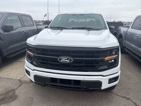 New 2026 Ford F150 XLT w/ Equipment Group 302A MID image 4