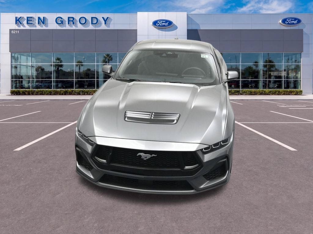 Used 2025 Ford Mustang GT RWD image 10